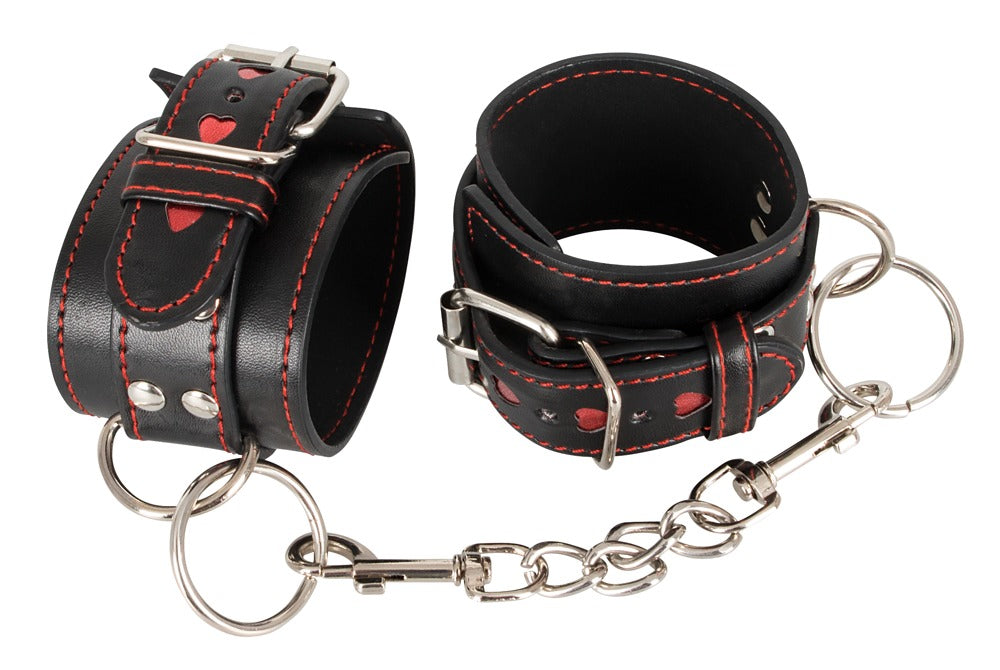 Esposas Bad Kitty de Cuero Negro con Corazones y Cadena Extraíble
