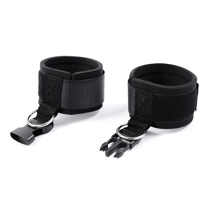Ohmama Fetish Neoprene Wrist Restraints con Cierre de Velcro