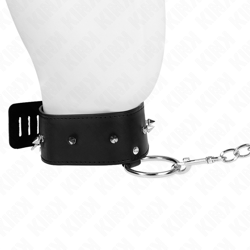Collar KINK con Correa de 65 cm y Tachuelas Plateadas - Ajustable 36-43 cm