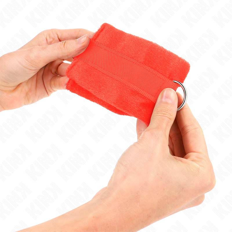 Esposas de Muñeca Fur Kink Beginner - Rojo 30x7 cm