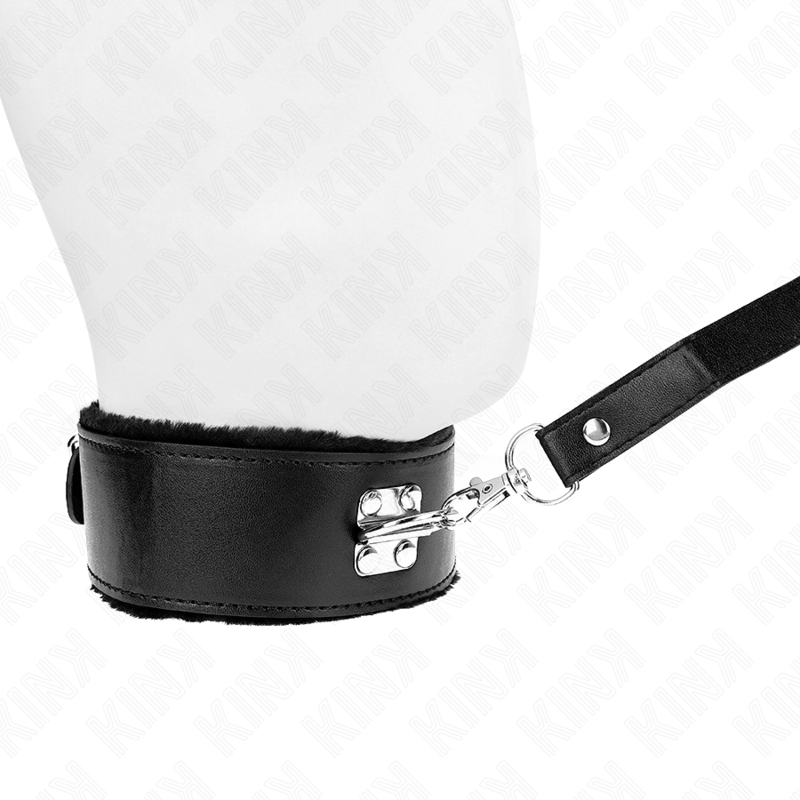 Collar Ajustable con Correa y Tachuelas Plateadas Kink - 116 cm