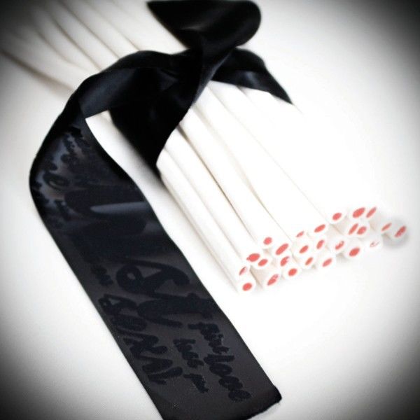 Bijoux Les Petits Bonbons Sensual Silky Handcuffs - Esposas Suaves Ajustables