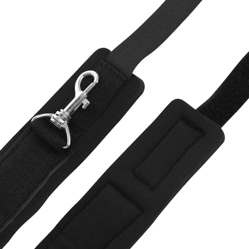 Darkness Bondage Door Handcuffs - Esposas para Puerta