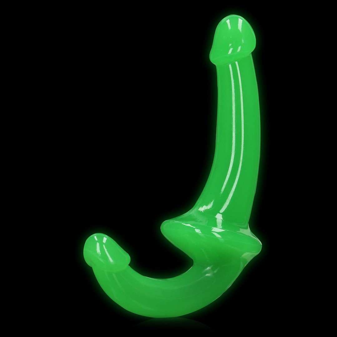 STRAP-ON SIN ARNÉS GLOW IN THE DARK 6'' / 13,5 CM REALROCK