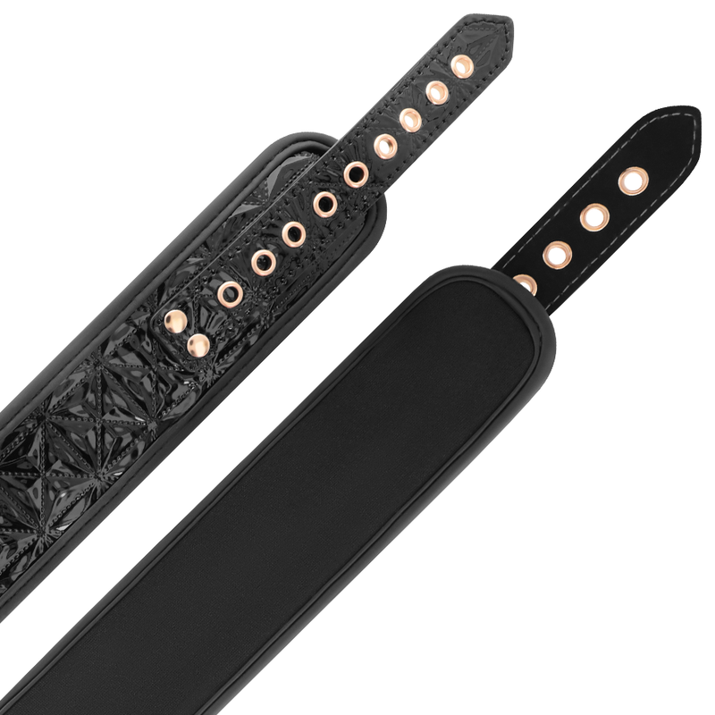 BEGME Black Edition Collar con Pinzas para Pezones y Forro Neopreno