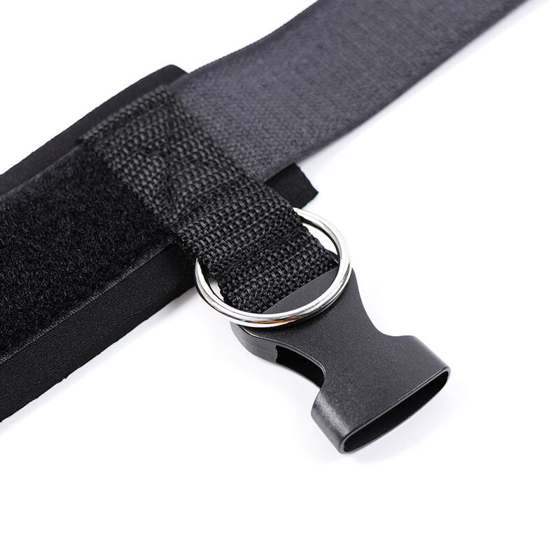Ohmama Fetish Neoprene Wrist Restraints con Cierre de Velcro