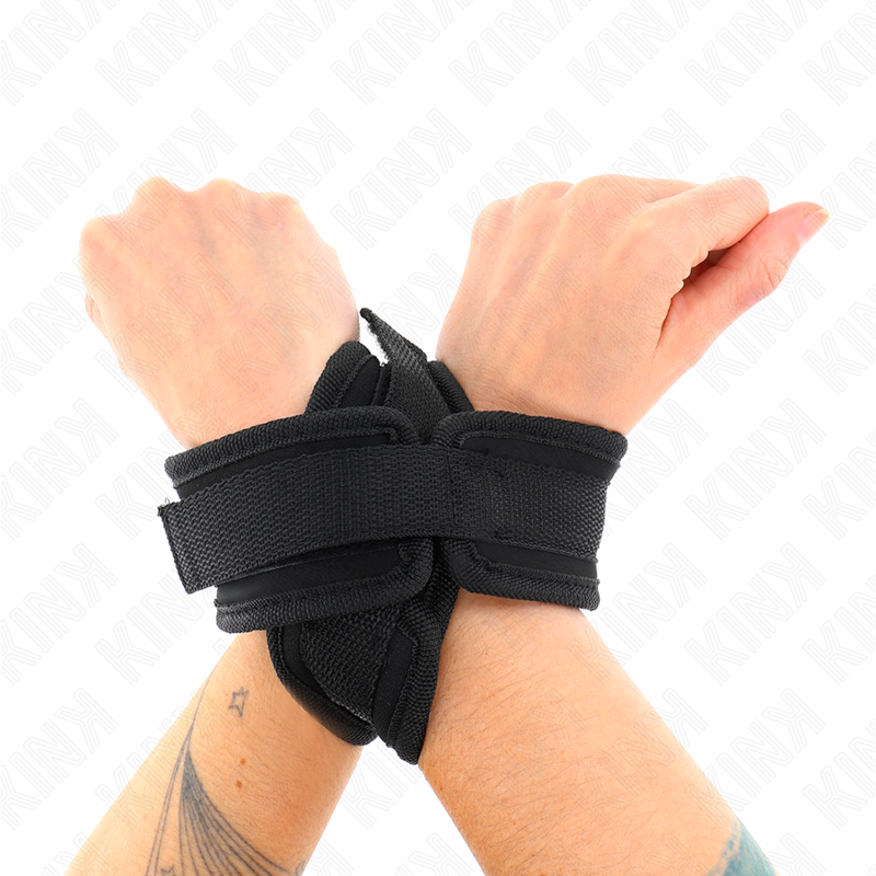 Kink Cross Cuffs Black - Esposas de Muñeca BDSM 34x5.5 cm