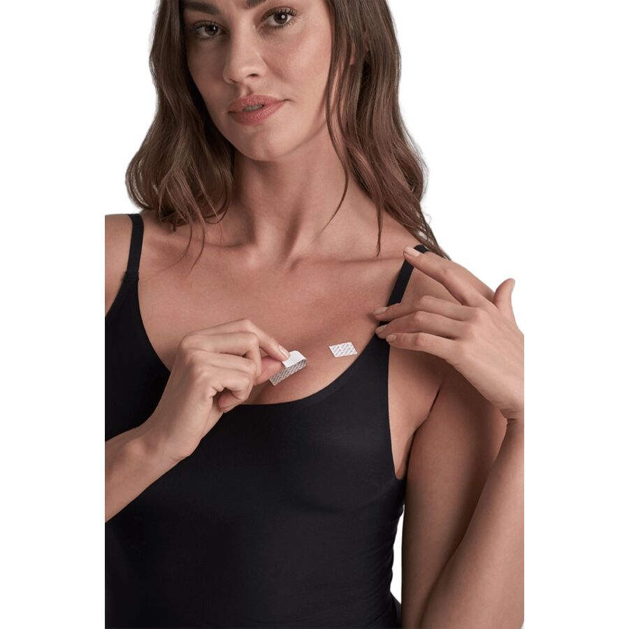 Bye Bra Dress Tape with Dispenser - Cinta Adhesiva para Escotes 3 Metros