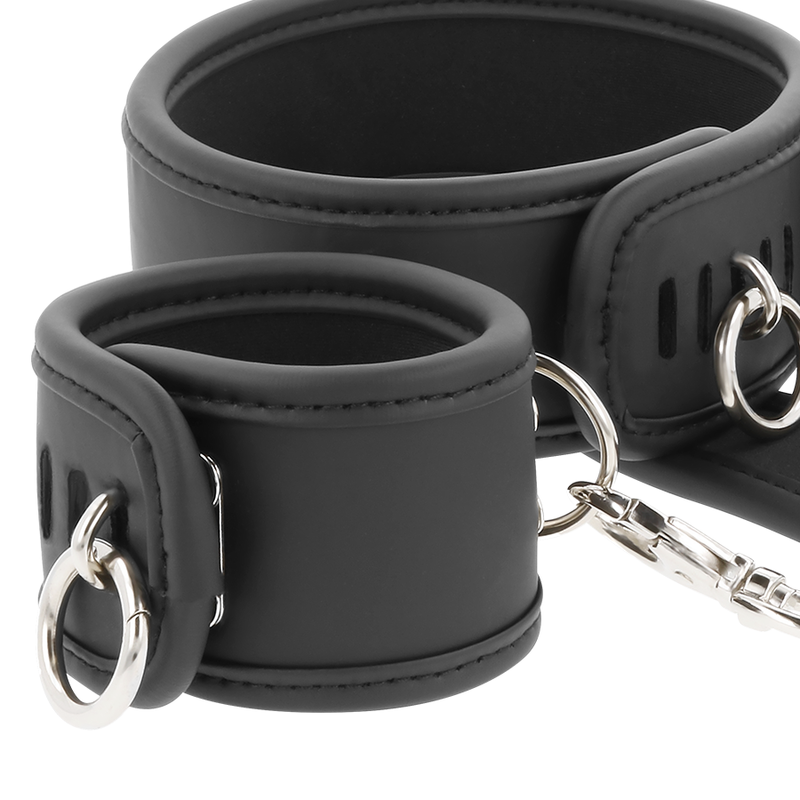 Collar y Esposas de Cuero Vegano con Forro Neopreno